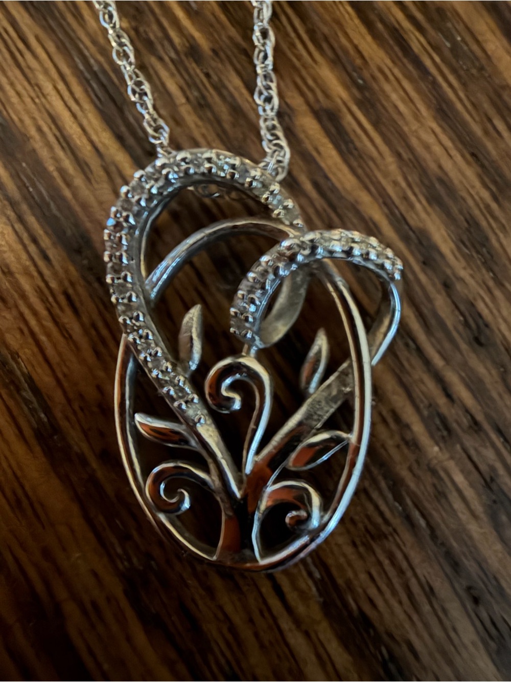 Sterling Silver 925 โFamily Tree and Heartโ Filigree Pendant Necklace